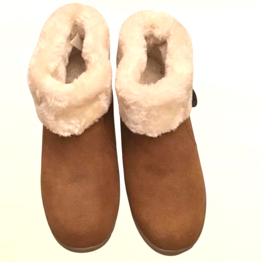 ๐ Minnetonka Brown Suede Faux Fur Moccasin Boot Size 10 Water/Stain Resistant - Picture 3 of 13